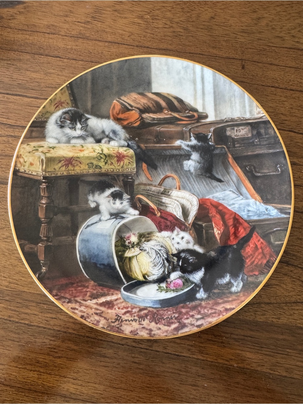 W.S. George “Mischief with the Hatbox” Victorian Cat Collector Plate – 1990